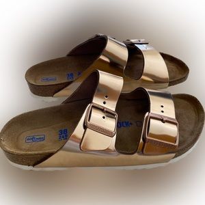 New Rose Gold Arizona Birkenstocks.